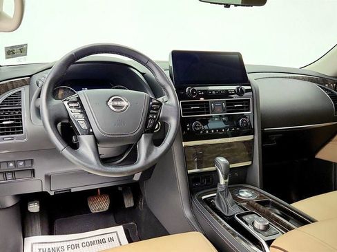 Used 2024 Nissan Armada Platinum w/ Captain's Chairs Package RWD image 13