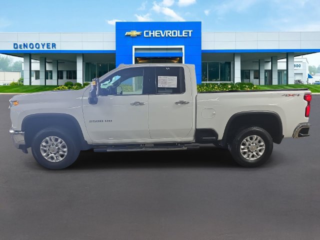 Used 2022 Chevrolet Silverado 2500 LTZ w/ Safety Package AWD/4WD image 10