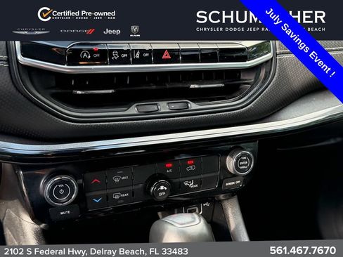 Used 2022 Jeep Compass Latitude FWD image 18