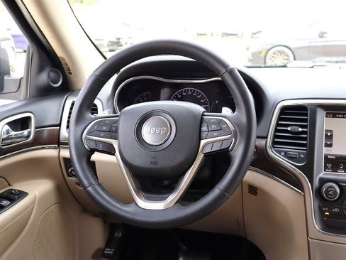 Used 2014 Jeep Grand Cherokee Limited w/ Trailer Tow Group IV image 14