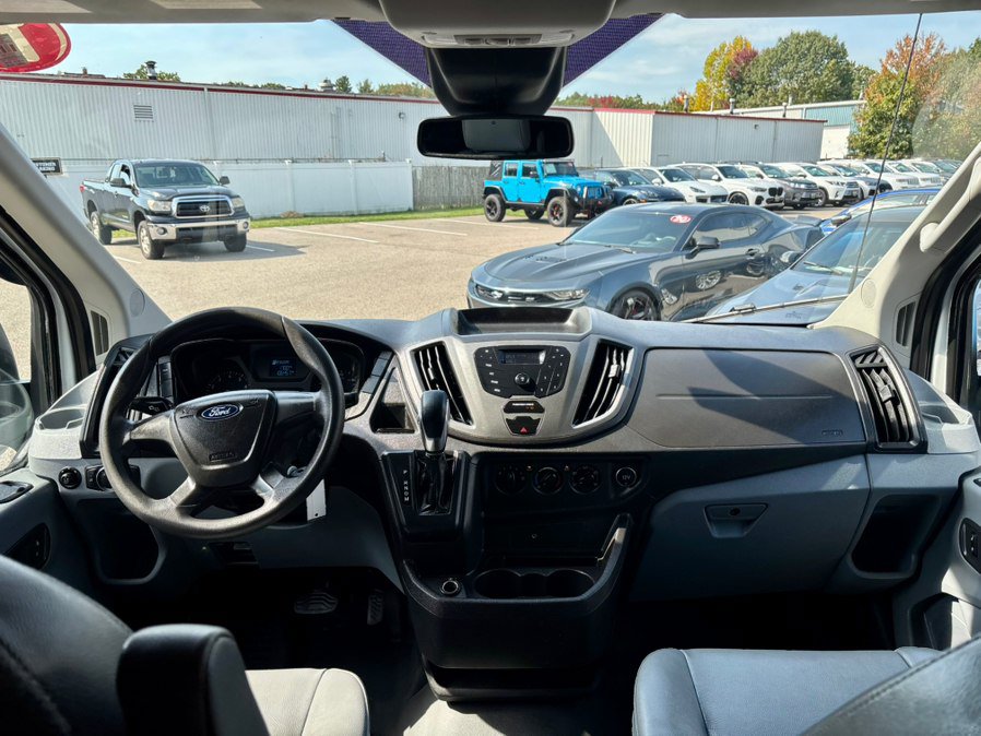 Used 2019 Ford Transit 250 148 Medium Roof RWD image 13