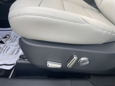 New 2026 Lincoln Nautilus Premier w/ Equipment Group 102A image 18