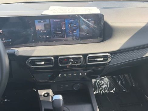 New 2026 Nissan Sentra SV w/ Floor Mat Package FWD image 22