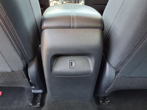 Used 2024 Nissan Sentra SV FWD image 11