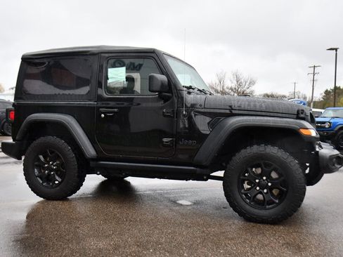 Used 2021 Jeep Wrangler Sport image 8