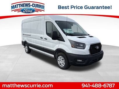 New 2026 Ford Transit 250 148 Medium Roof w/ Exterior Upgrade Package