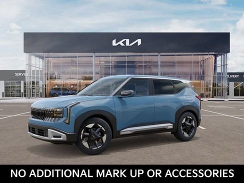 New 2027 Kia Seltos EX FWD image 3