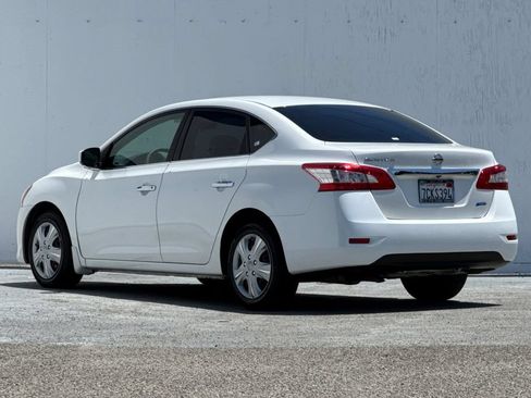 Used 2013 Nissan Sentra S FWD image 5