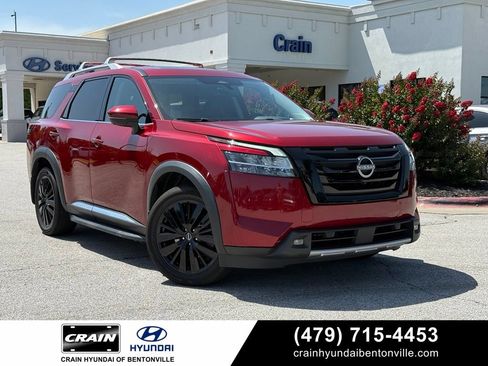 Used 2023 Nissan Pathfinder Platinum w/ Cargo Package AWD/4WD image 1