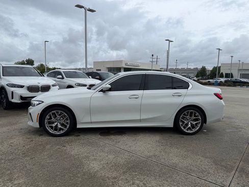 Certified 2025 BMW 330i Sedan RWD image 9