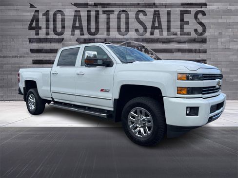 Used 2018 Chevrolet Silverado 3500 LTZ image 1