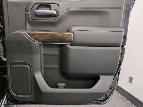 Used 2022 GMC Sierra 1500 Elevation image 25