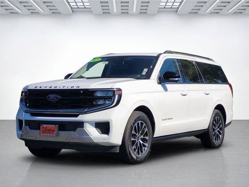 Used 2025 Ford Expedition Max Platinum AWD/4WD image 8