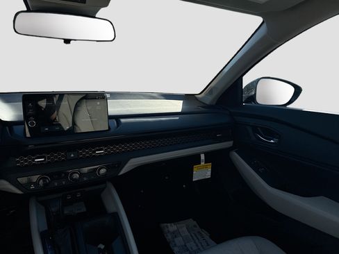 New 2026 Honda Accord SE image 18