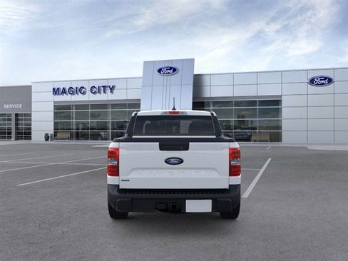 New 2025 Ford Maverick XLT w/ Equipment Group 301A AWD/4WD image 5