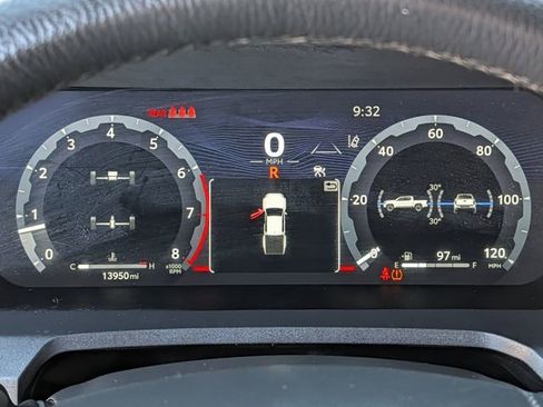 Used 2024 Toyota Tacoma TRD Off-Road image 21