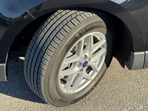 Used 2022 Ford Edge SEL w/ Convenience Package image 41