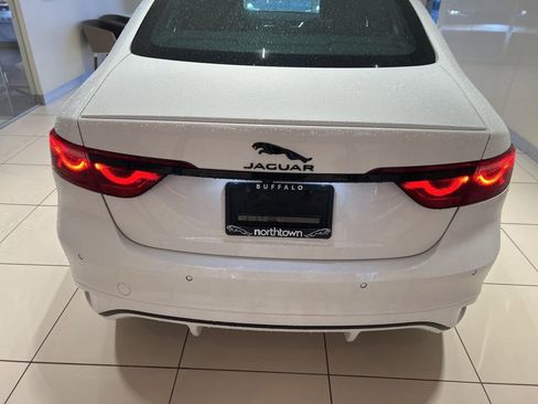 Used 2024 Jaguar XF R-Dynamic SE image 16