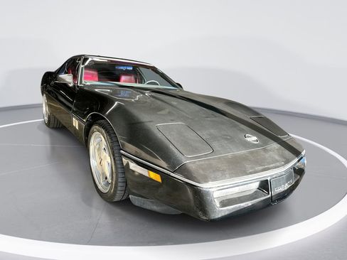 Used 1988 Chevrolet Corvette Coupe image 1