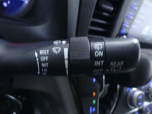 Used 2020 Toyota Sienna L FWD image 16