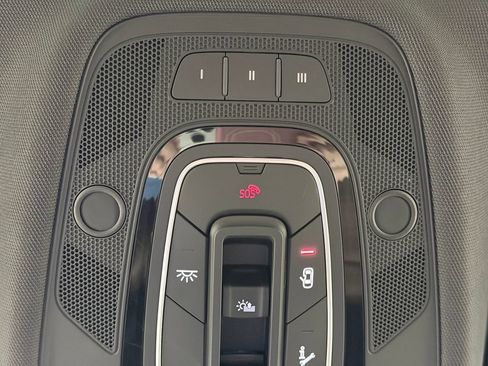 Used 2017 Audi A4 2.0T allroad Premium Plus w/ Technology Package AWD/4WD image 65