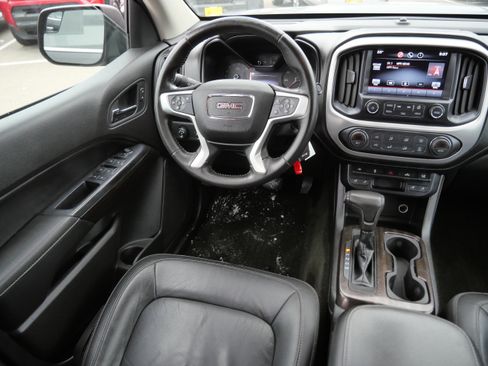 Used 2015 GMC Canyon SLT w/ Driver Alert Package image 9