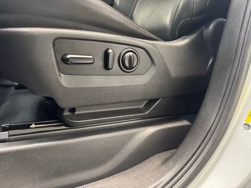 Used 2019 Chevrolet Silverado 1500 LT Trail Boss image 14