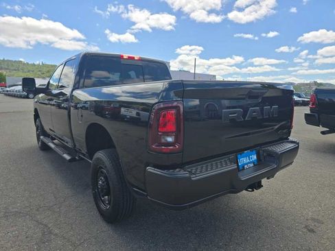 New 2026 RAM 2500 Tradesman AWD/4WD image 3