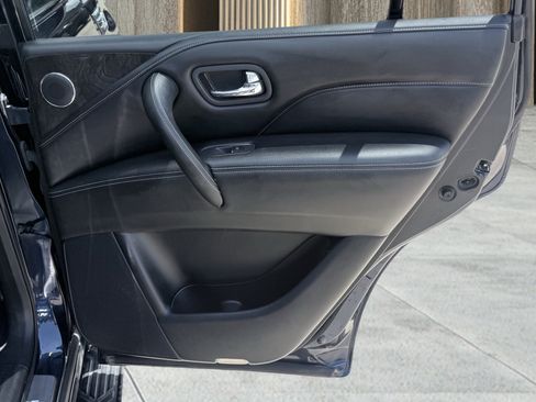 Used 2020 INFINITI QX80 Luxe w/ Proassist Package RWD image 35