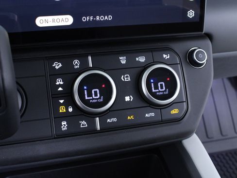 New 2026 Land Rover Defender 110 S image 22