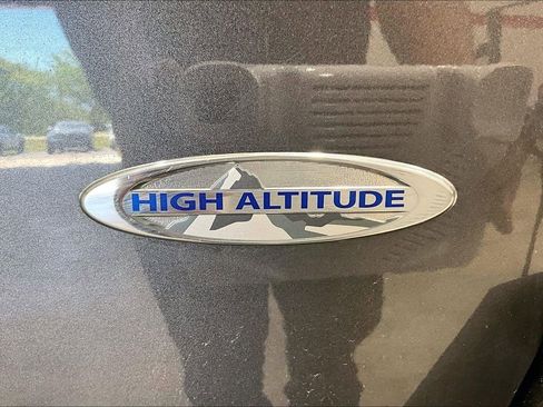 Used 2016 Jeep Compass High Altitude FWD image 8