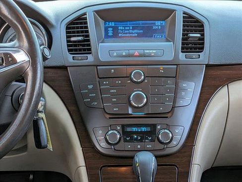Used 2011 Buick Regal CXL w/ RL3 Preferred Equipment Group image 10