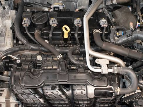 Used 2021 Nissan Rogue SV AWD/4WD image 5