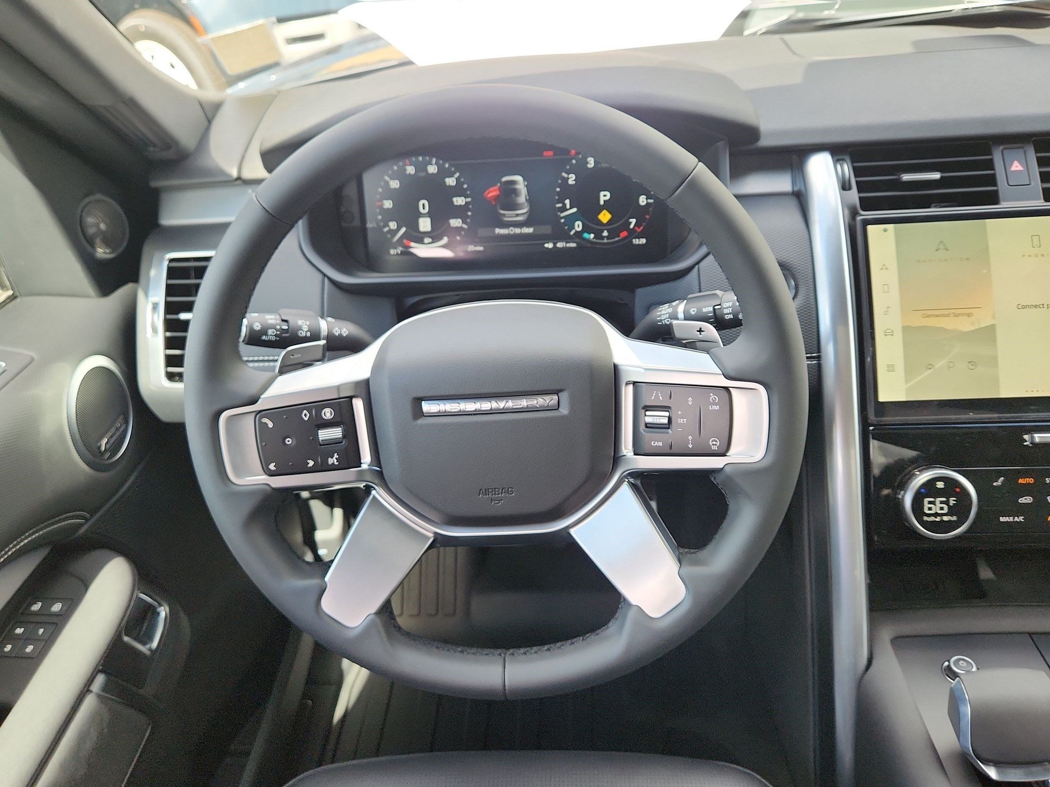 New 2026 Land Rover Discovery Dynamic SE AWD/4WD image 15