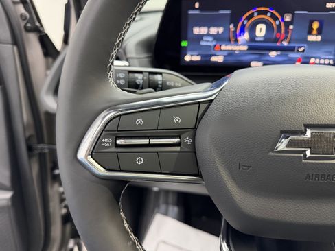 Used 2026 Chevrolet Traverse Z71 image 18