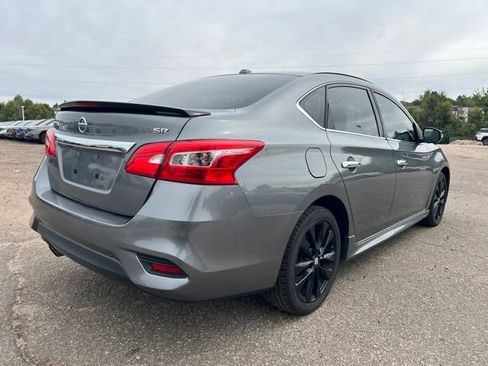Used 2017 Nissan Sentra SR w/ SR Midnight Edition FWD image 6