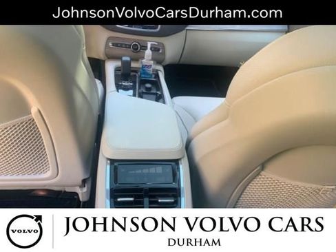 Used 2023 Volvo XC90 T8 Plus AWD/4WD image 10