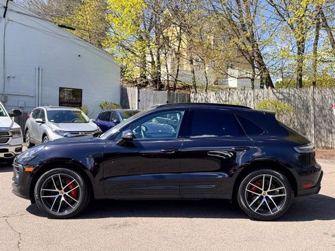 Used 2022 Porsche Macan S AWD/4WD image 3