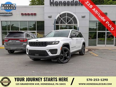 Used 2022 Jeep Grand Cherokee Altitude
