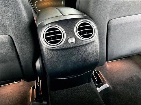 Certified 2022 Mercedes-Benz GLC 300 image 25