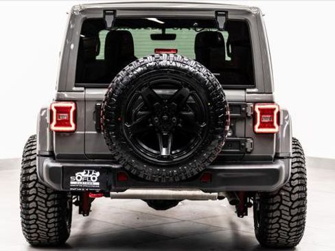 Used 2020 Jeep Wrangler Unlimited Rubicon w/ Quick Order Package 28Y Recon AWD/4WD image 9