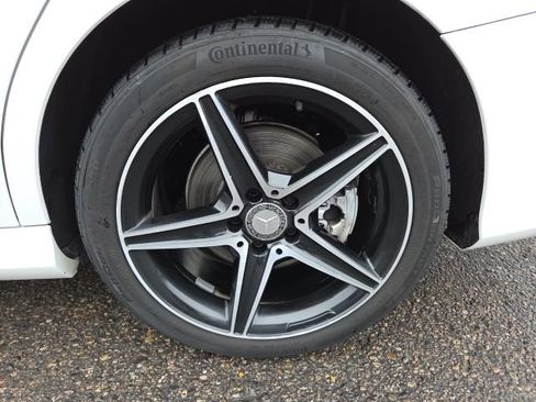 Used 2017 Mercedes-Benz C 300 4MATIC Sedan image 56