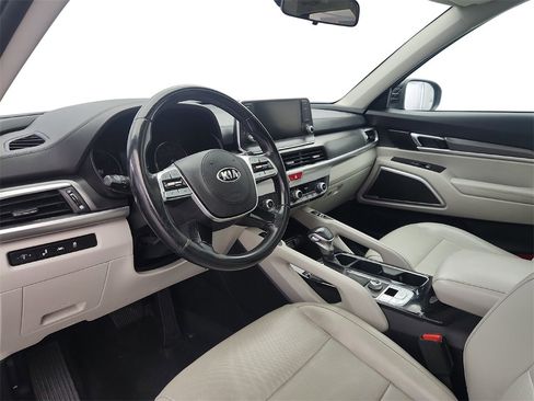 Used 2021 Kia Telluride S image 10