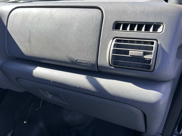 Used 2006 Ford F250 4x4 Regular Cab Super Duty image 20
