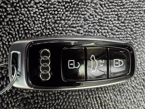 New 2026 Audi Q8 Premium Plus AWD/4WD image 37
