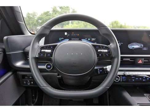 Used 2024 Hyundai Ioniq 6 SEL RWD image 16