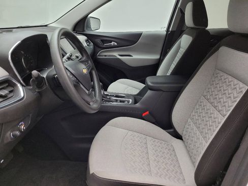 Used 2024 Chevrolet Equinox LS w/ LS Convenience Package FWD image 17