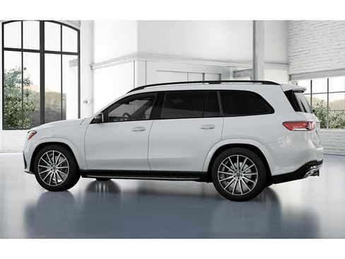 New 2026 Mercedes-Benz GLS 580 4MATIC image 32
