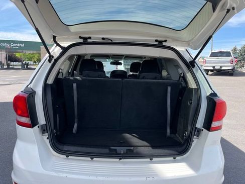 Used 2019 Dodge Journey GT AWD/4WD image 37