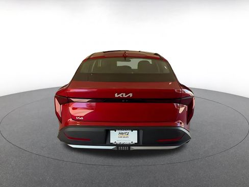 Used 2025 Kia K4 LXS FWD image 11